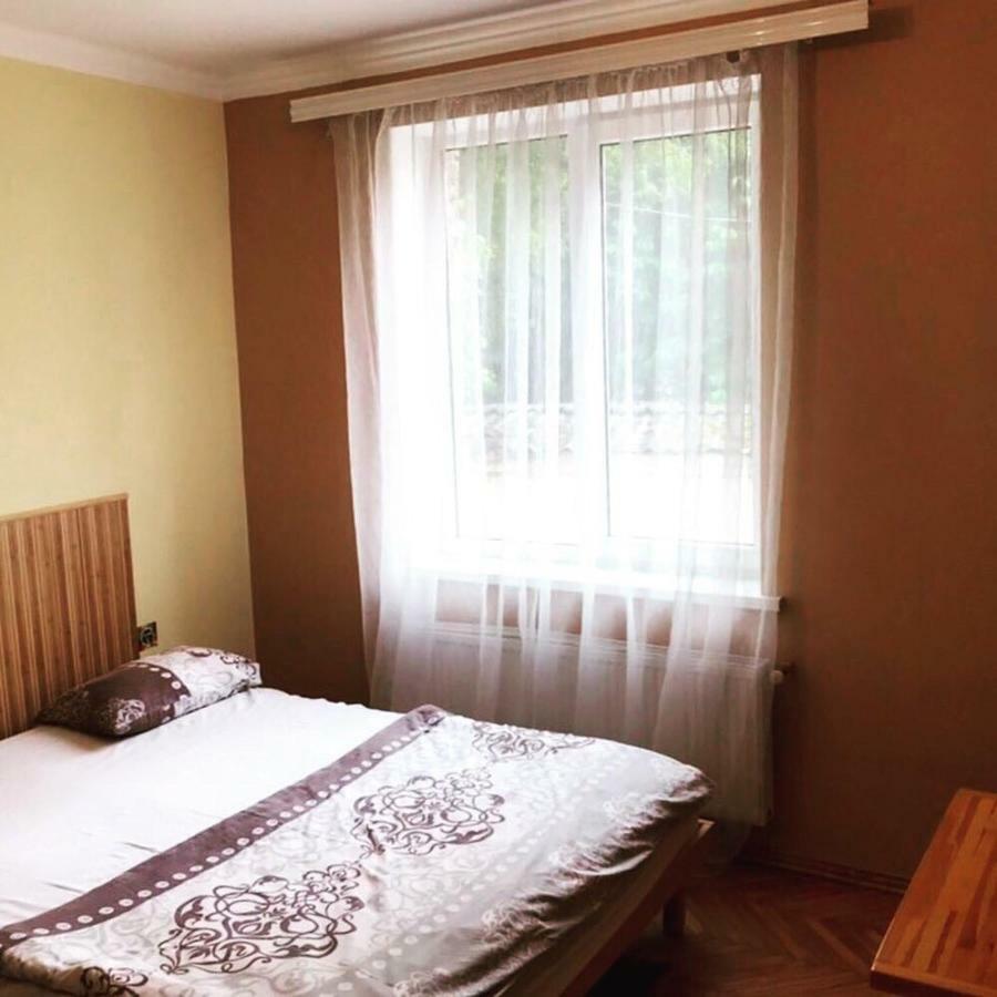تشيرنيفتسي Like Hostel المظهر الخارجي الصورة